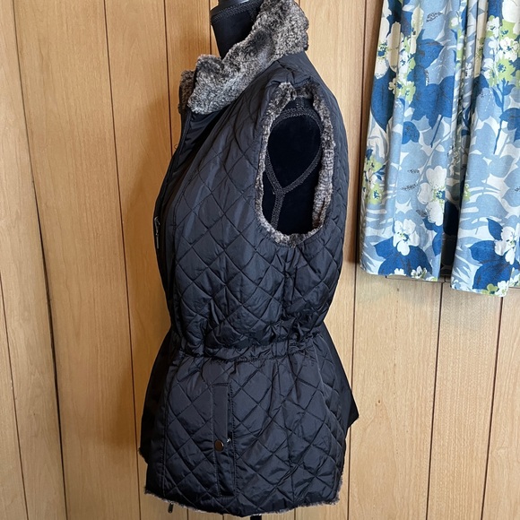 NWT Giacca Reversible Vest - Picture 2 of 14